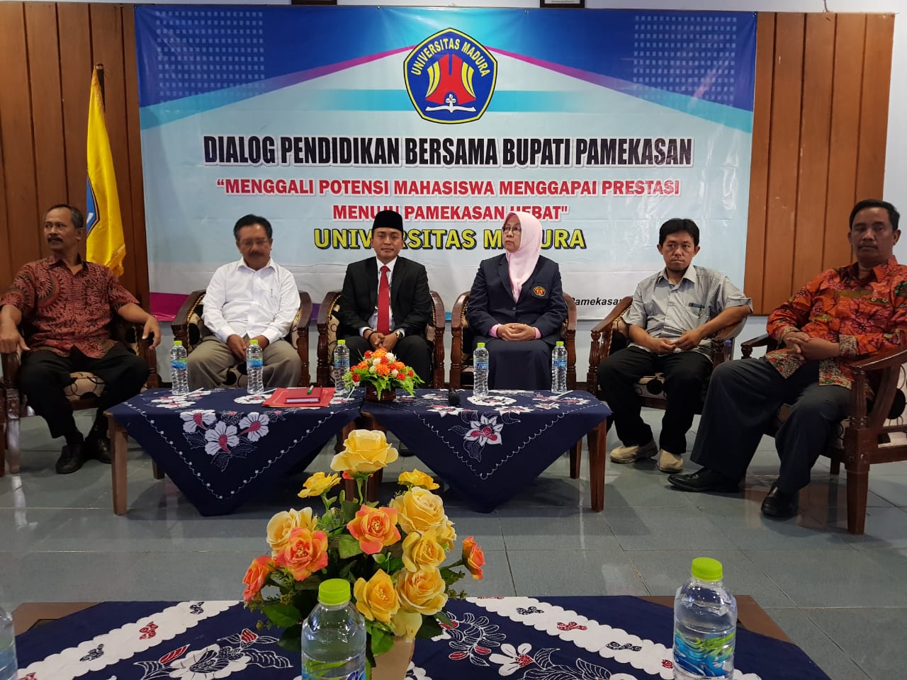 Universitas Madura Gelar Dialog Pendidikan Bersama Bupati Pamekasan