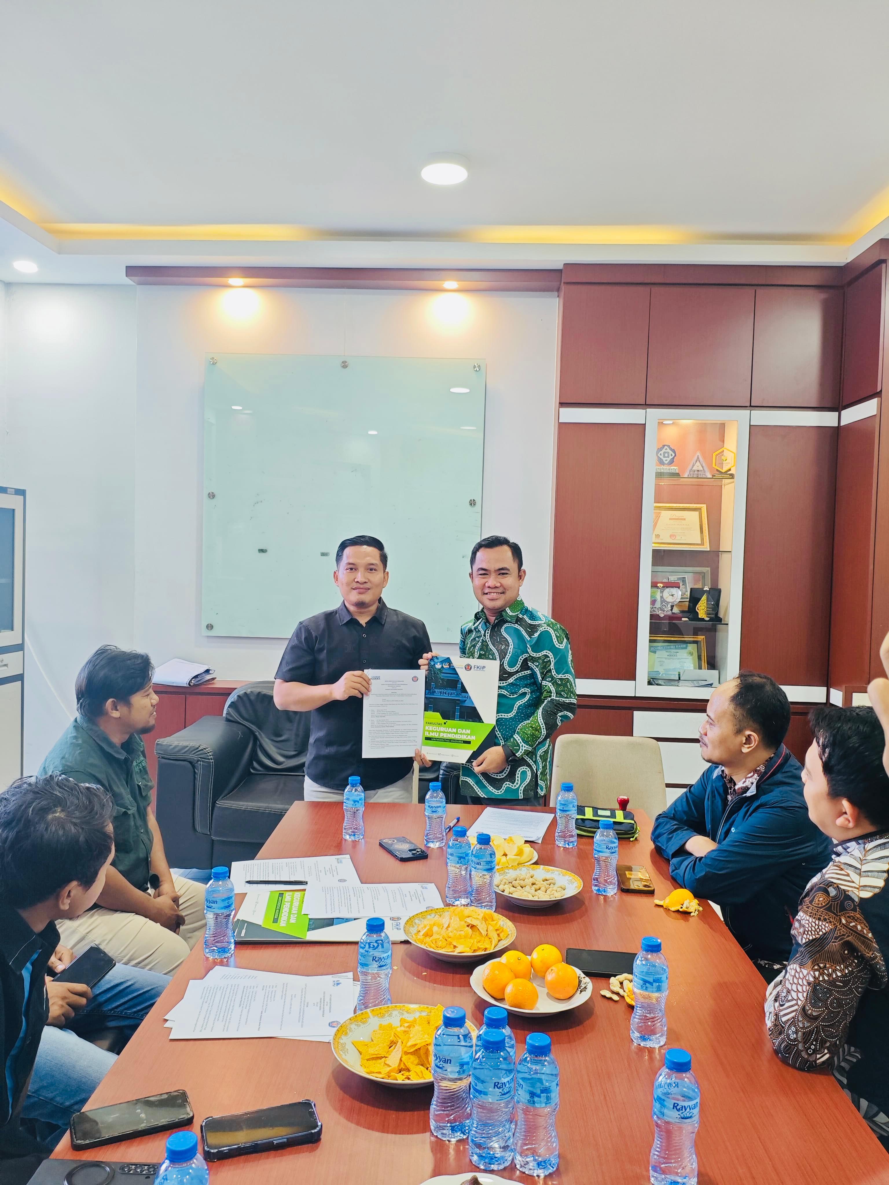Perkuat Link and Match, FKIP Universitas Madura Teken MoU dengan Kabar Madura, Media Jatim, dan K-TV