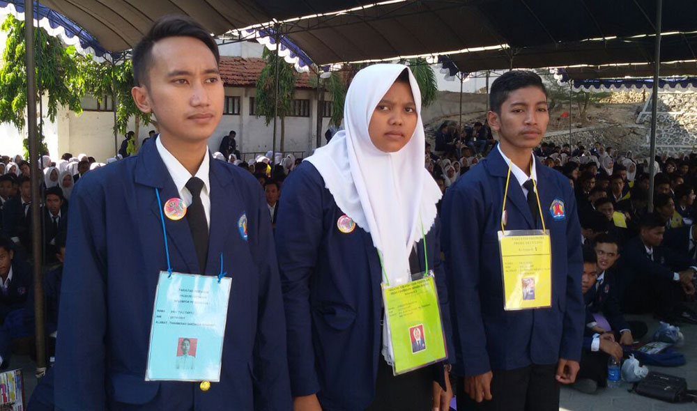 MAHASISWA PENERIMA BEASISWA BIDIKMISI MENRISTEKDIKTI